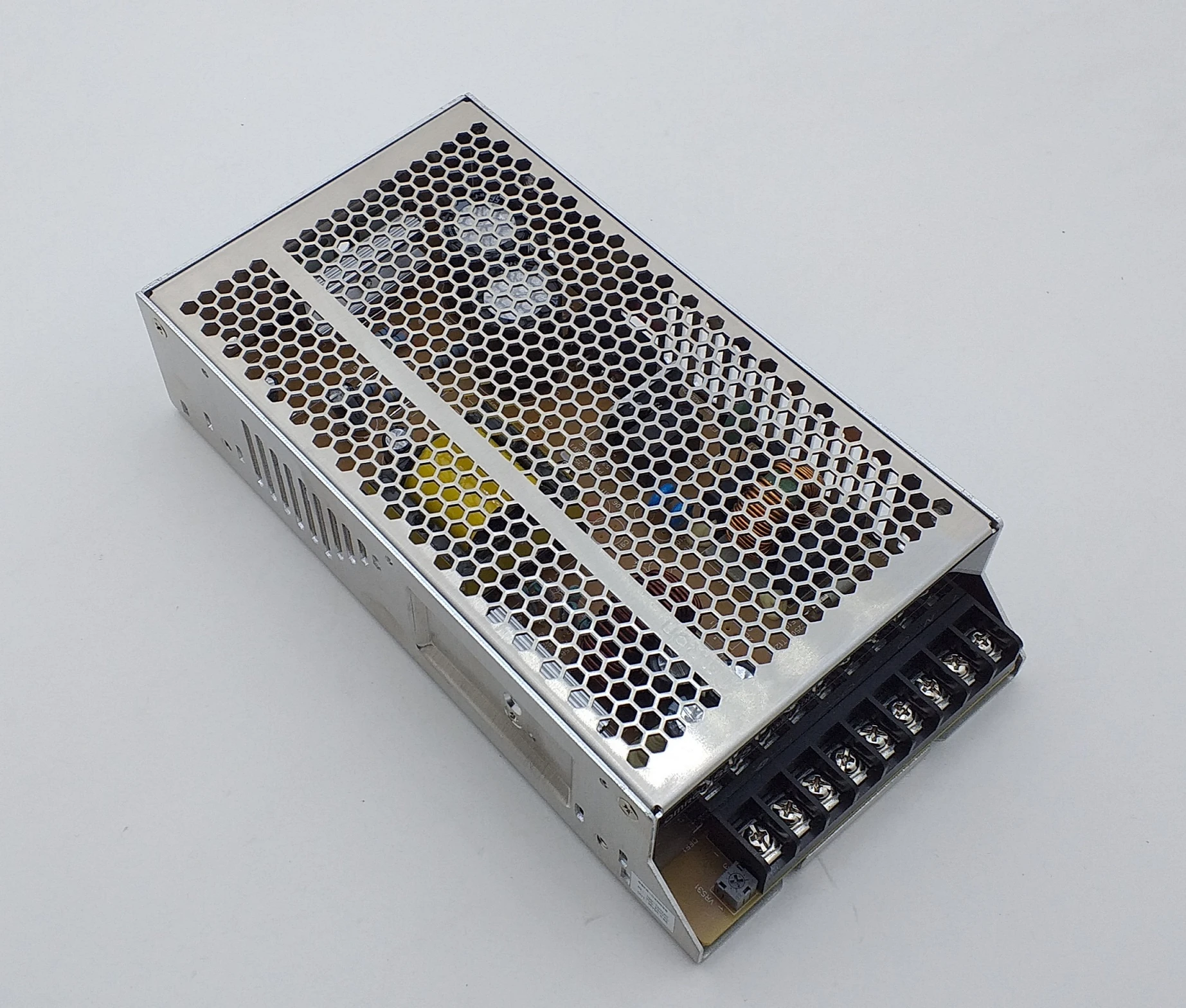 Omron marka CNC kontrol güç kaynağı 36V 5.9A endüstriyel power supply